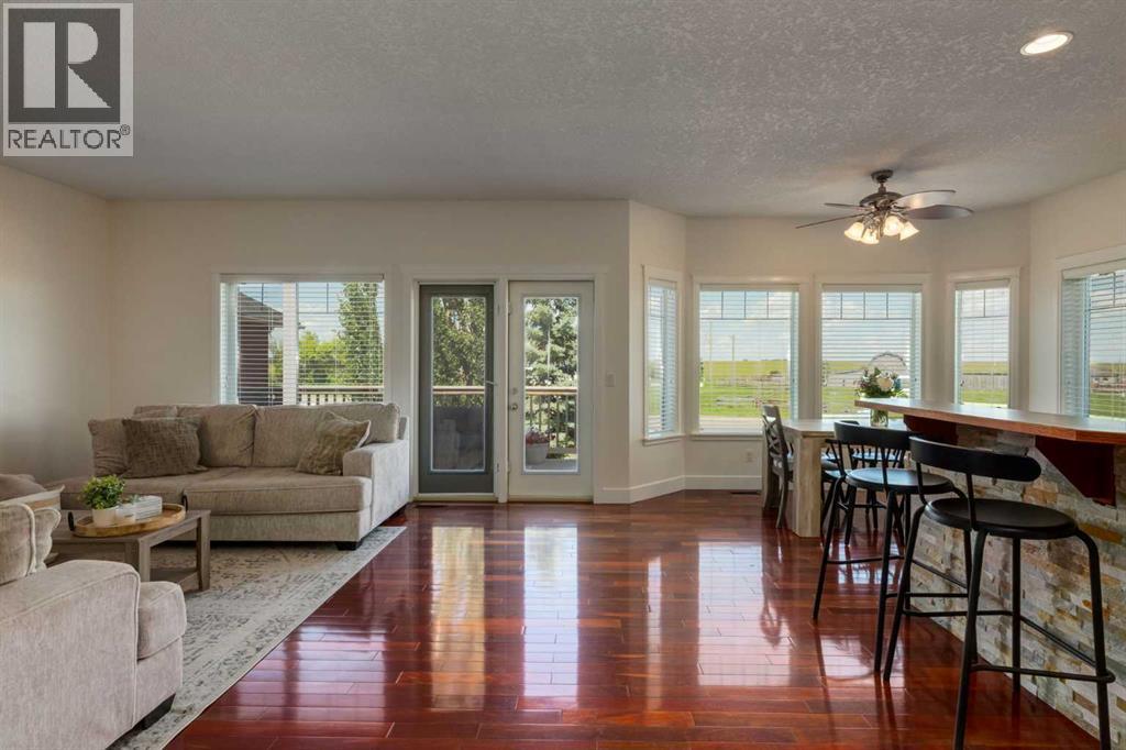 156 Camden Court, Strathmore, Alberta  T1P 1Y1 - Photo 4 - A2324200