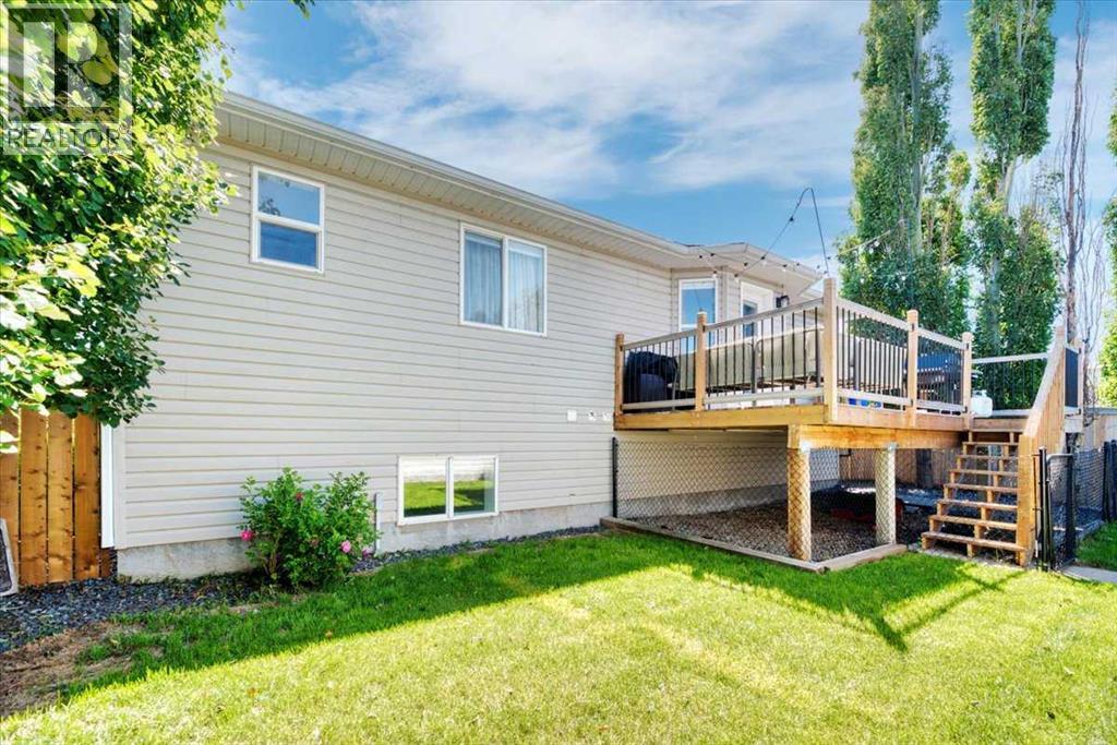 26 Strathford Close, Strathmore, Alberta  T1P 1S5 - Photo 7 - A2326958