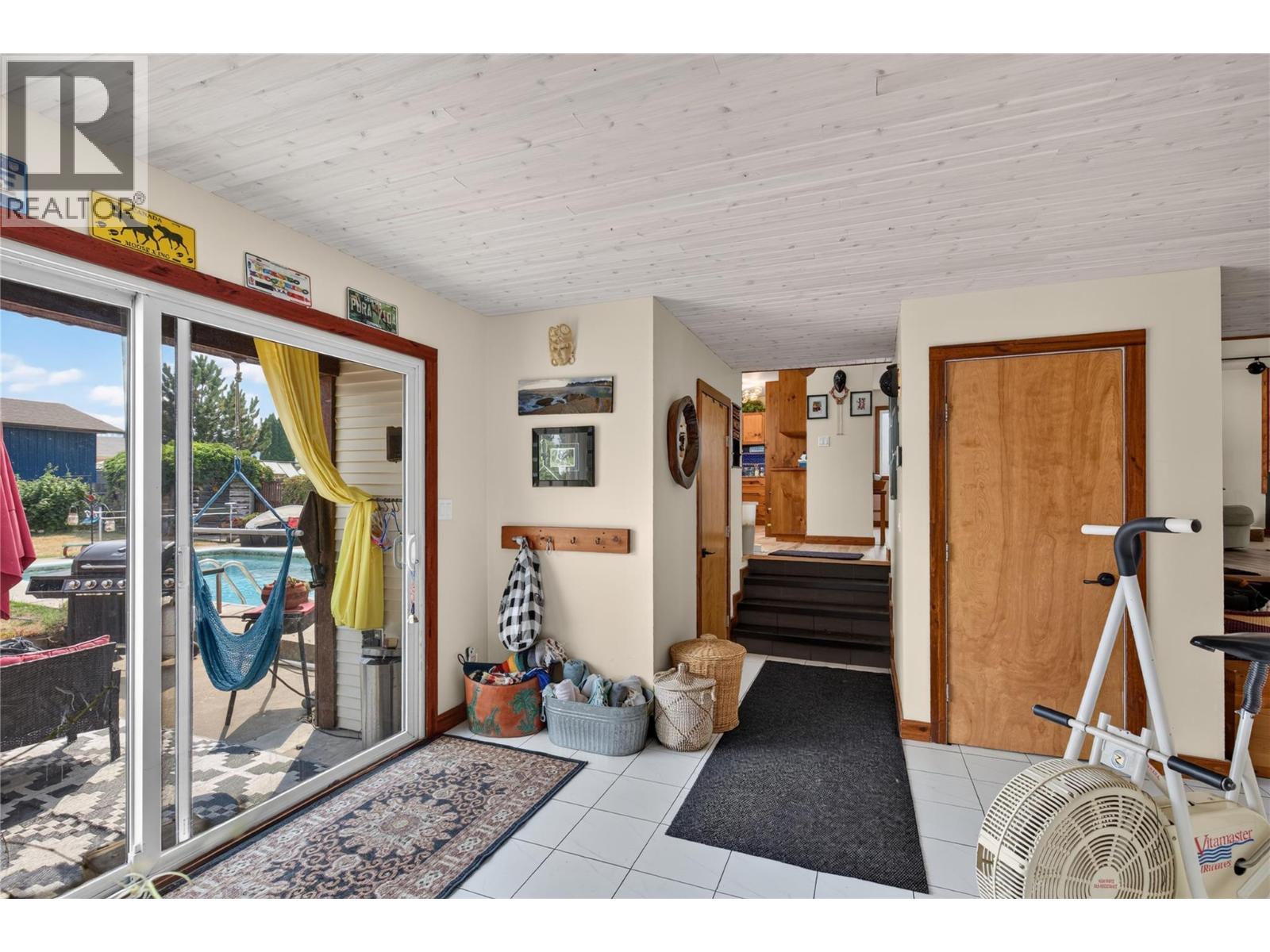 6415 Glendora Way, Coldstream, British Columbia  V1B 3G5 - Photo 47 - 10396752