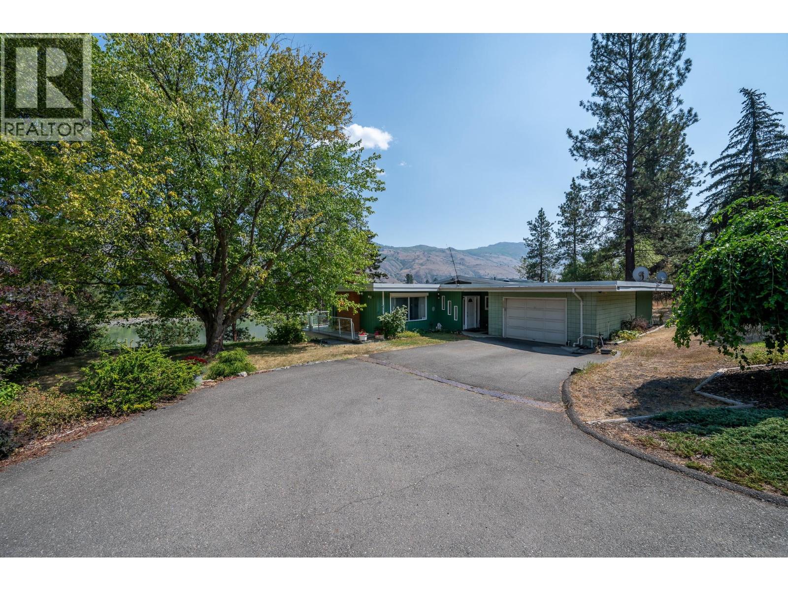 4707 Westsyde Road, Kamloops, British Columbia
