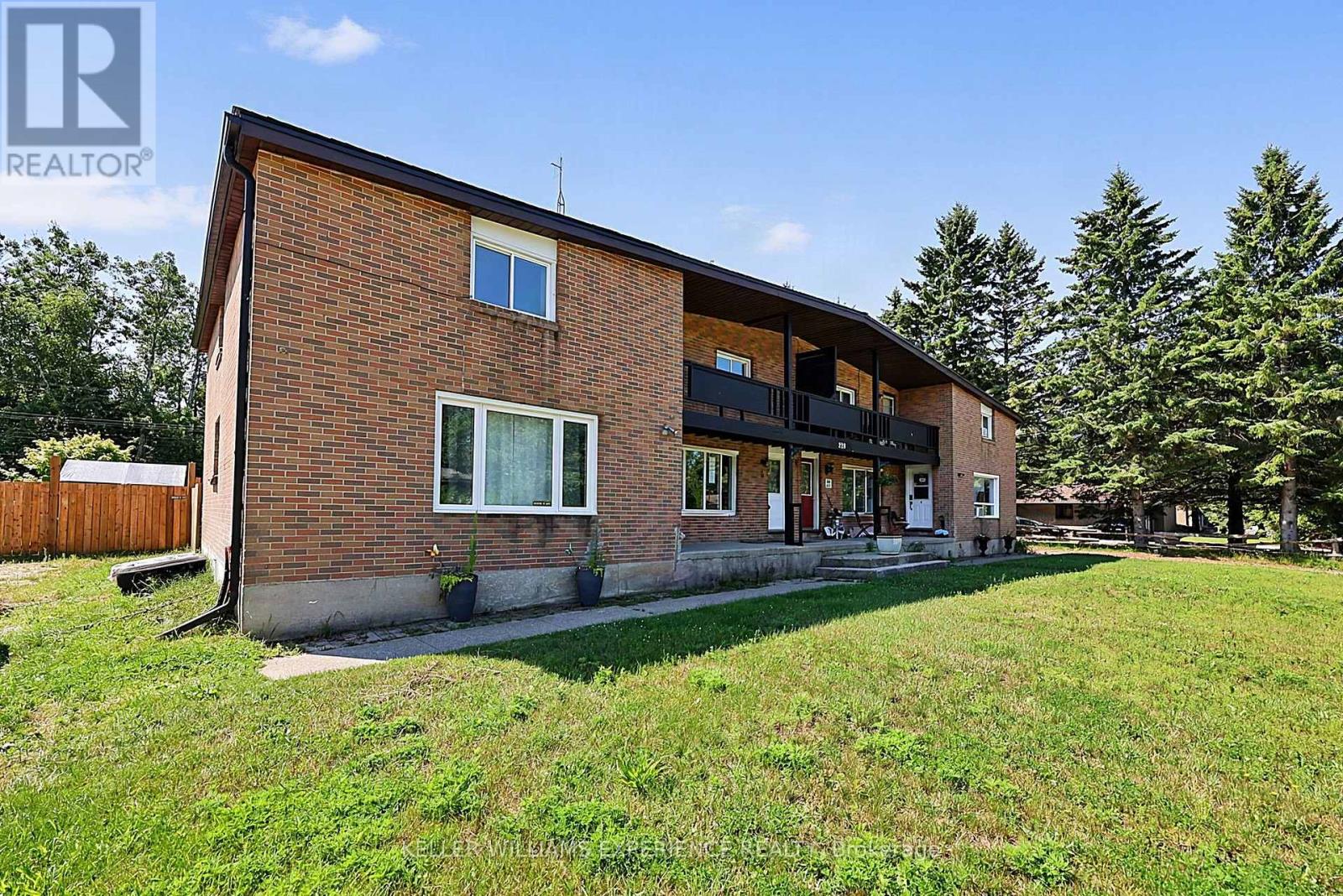 6 - 228 Cindy Lane, Essa, Ontario  L0M 1B0 - Photo 3 - N13620040