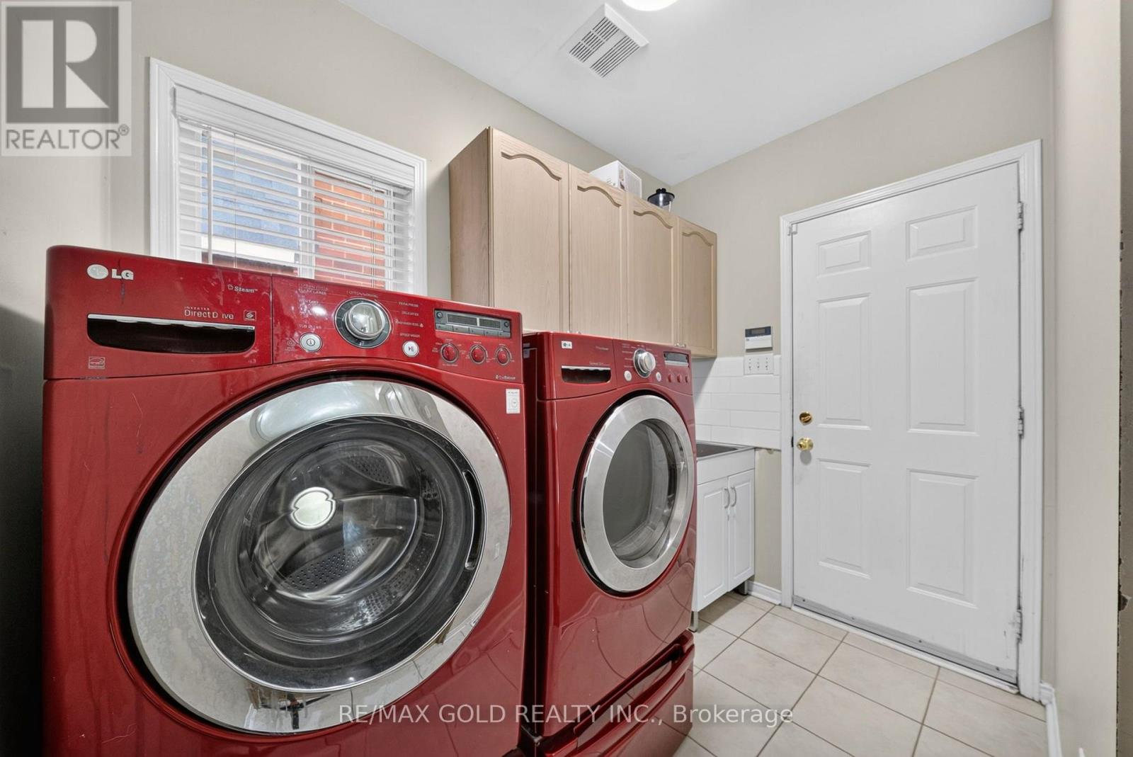 4 Sunnyview Road, Brampton, Ontario  L7A 3E3 - Photo 15 - W13638206