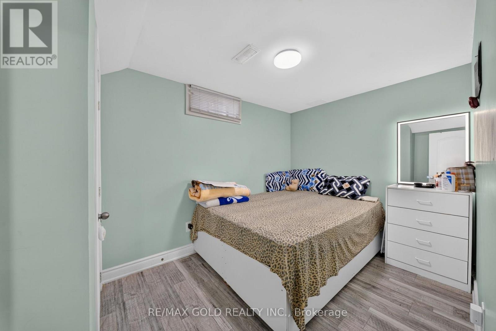 4 Sunnyview Road, Brampton, Ontario  L7A 3E3 - Photo 38 - W13638206
