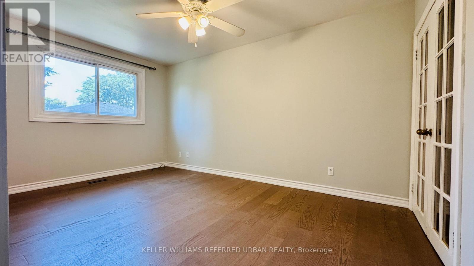 2255 Urwin Crescent, Oakville, Ontario  L6L 2T3 - Photo 13 - W13639310