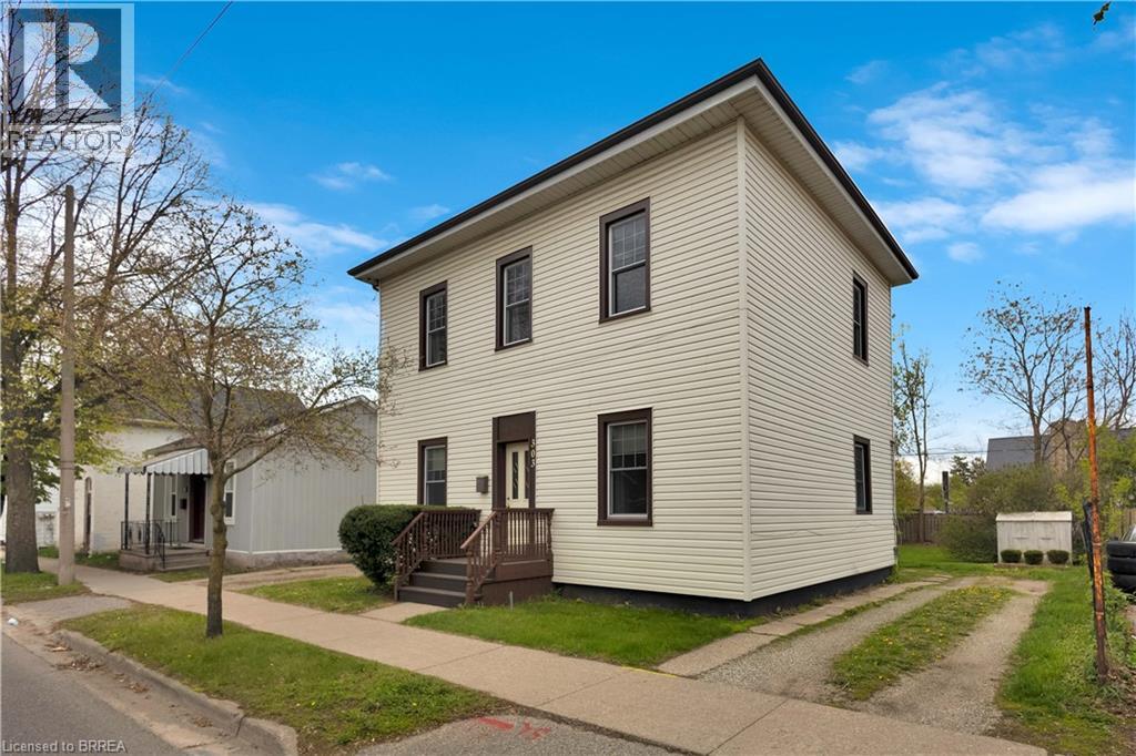 303 Dalhousie Street, Brantford, Ontario  N3S 3V6 - Photo 2 - 40826376