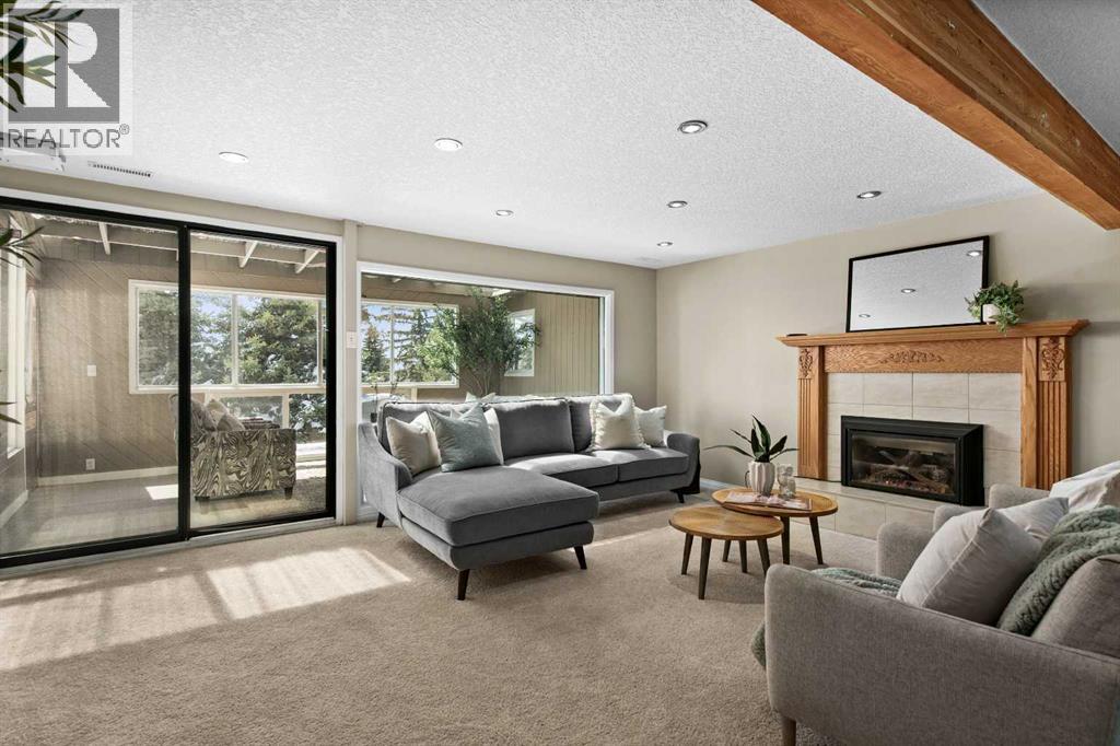 7715 67 Avenue NW, Calgary, Alberta  T3B 4P2 - Photo 21 - A2329430