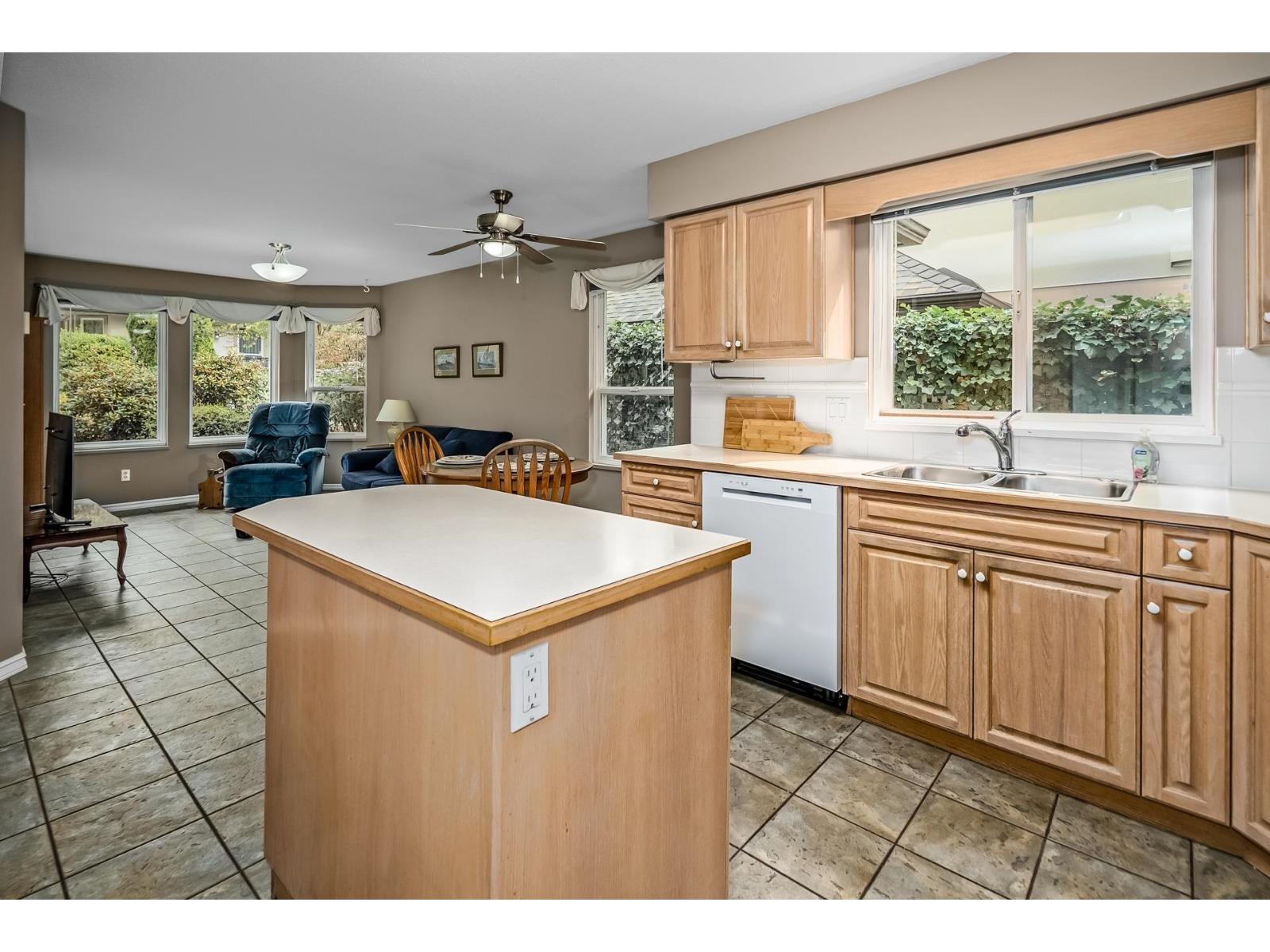 252 13888 70 Avenue, Surrey, British Columbia  V3W 0R8 - Photo 7 - R3152982