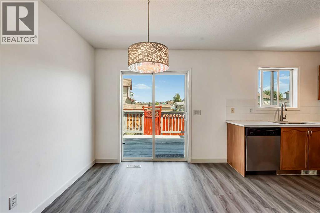 163 Saddlemont Crescent NE, Calgary, Alberta  T3J 4R6 - Photo 10 - A2333548