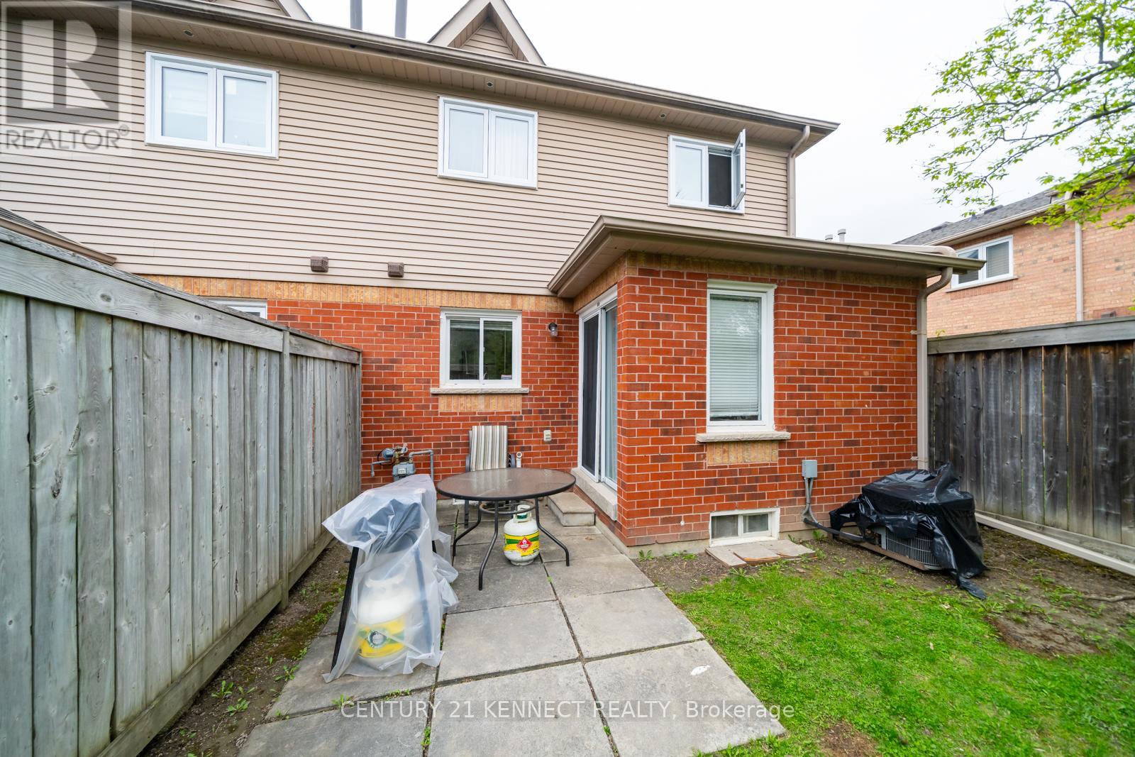 805 Playter Crescent, Newmarket, Ontario  L3X 1W7 - Photo 43 - N13641232