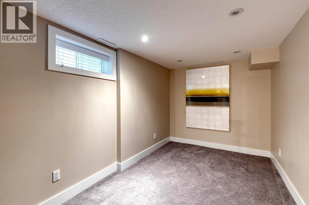337 3 Avenue NE, Calgary, Alberta  T2E 0H5 - Photo 44 - A2335010