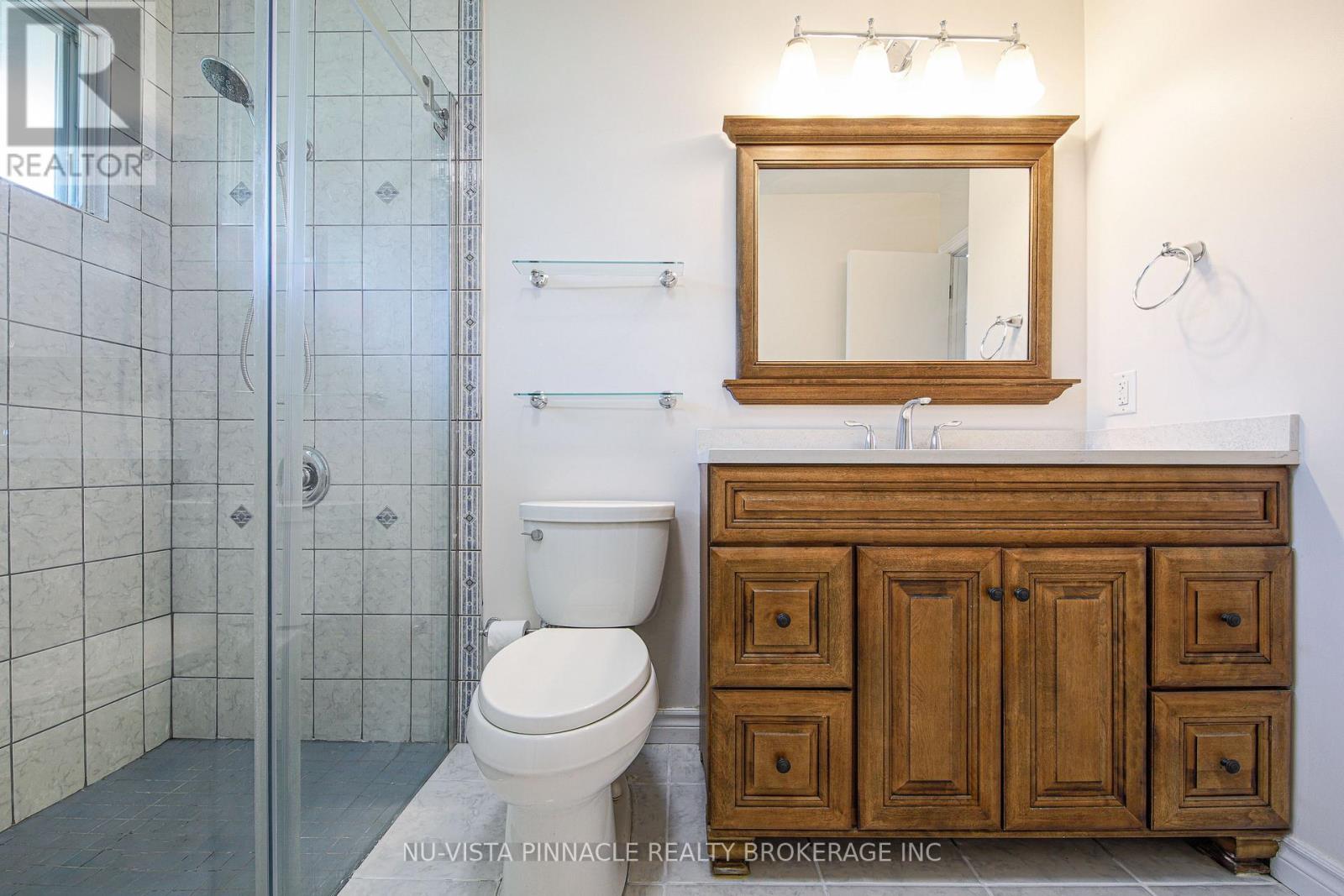 192 Concord Road, London North, Ontario  N6G 3H8 - Photo 16 - X13642380