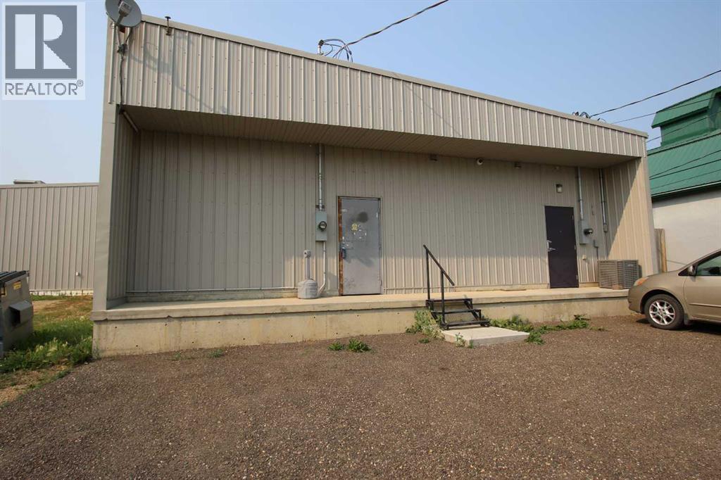 5005 50 Street, Rimbey, Alberta  T0C 2J0 - Photo 12 - A2326167