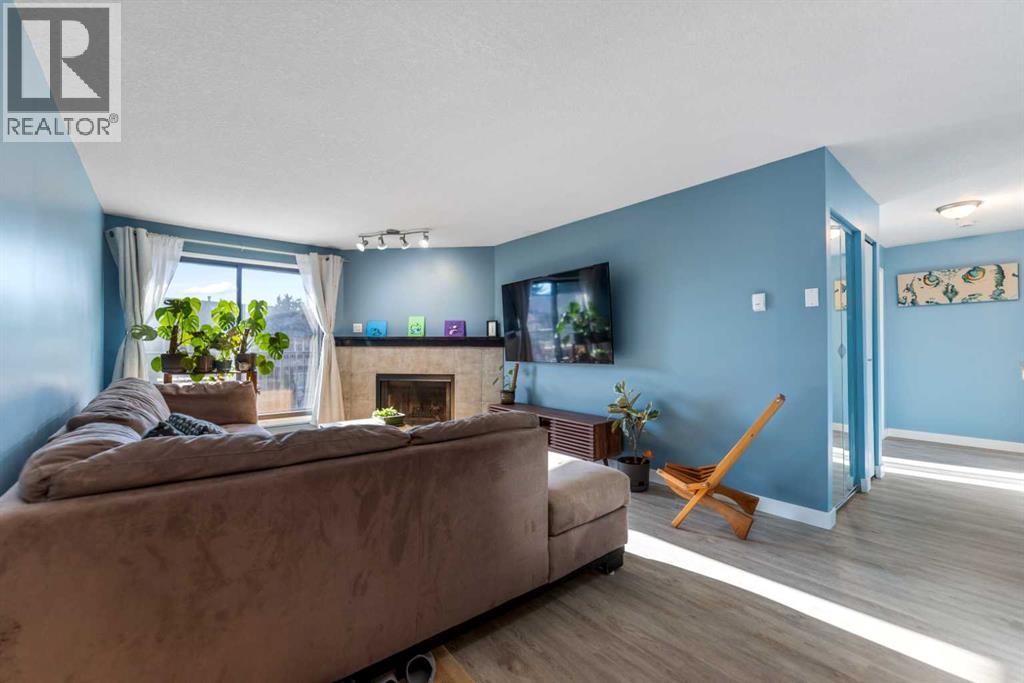 3301, 13045 6 Street SW, Calgary, Alberta  T2W 5H1 - Photo 3 - A2301131