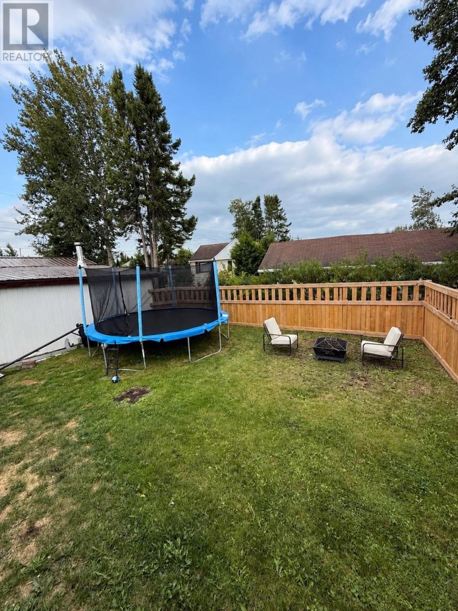 109 Clarke Ave, Geraldton, Ontario  P0T 1M0 - Photo 28 - TB2602250