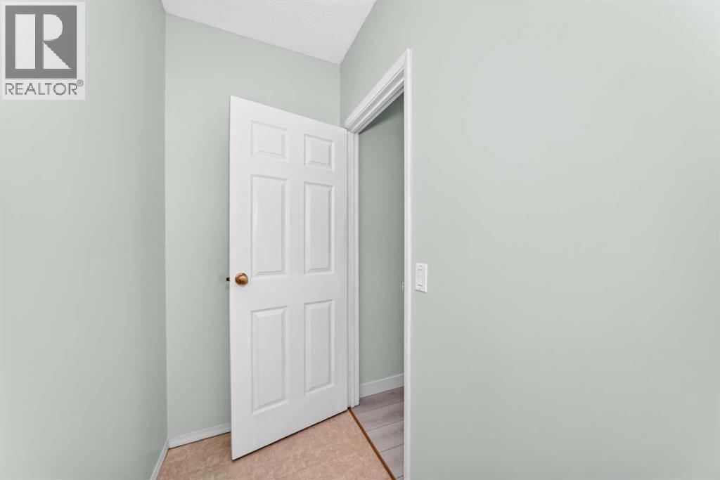 1, 208 Grier Terrace NE, Calgary, Alberta  T2K 5Y7 - Photo 19 - A2332744