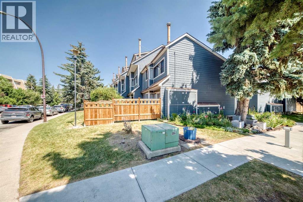 1, 208 Grier Terrace NE, Calgary, Alberta  T2K 5Y7 - Photo 40 - A2332744