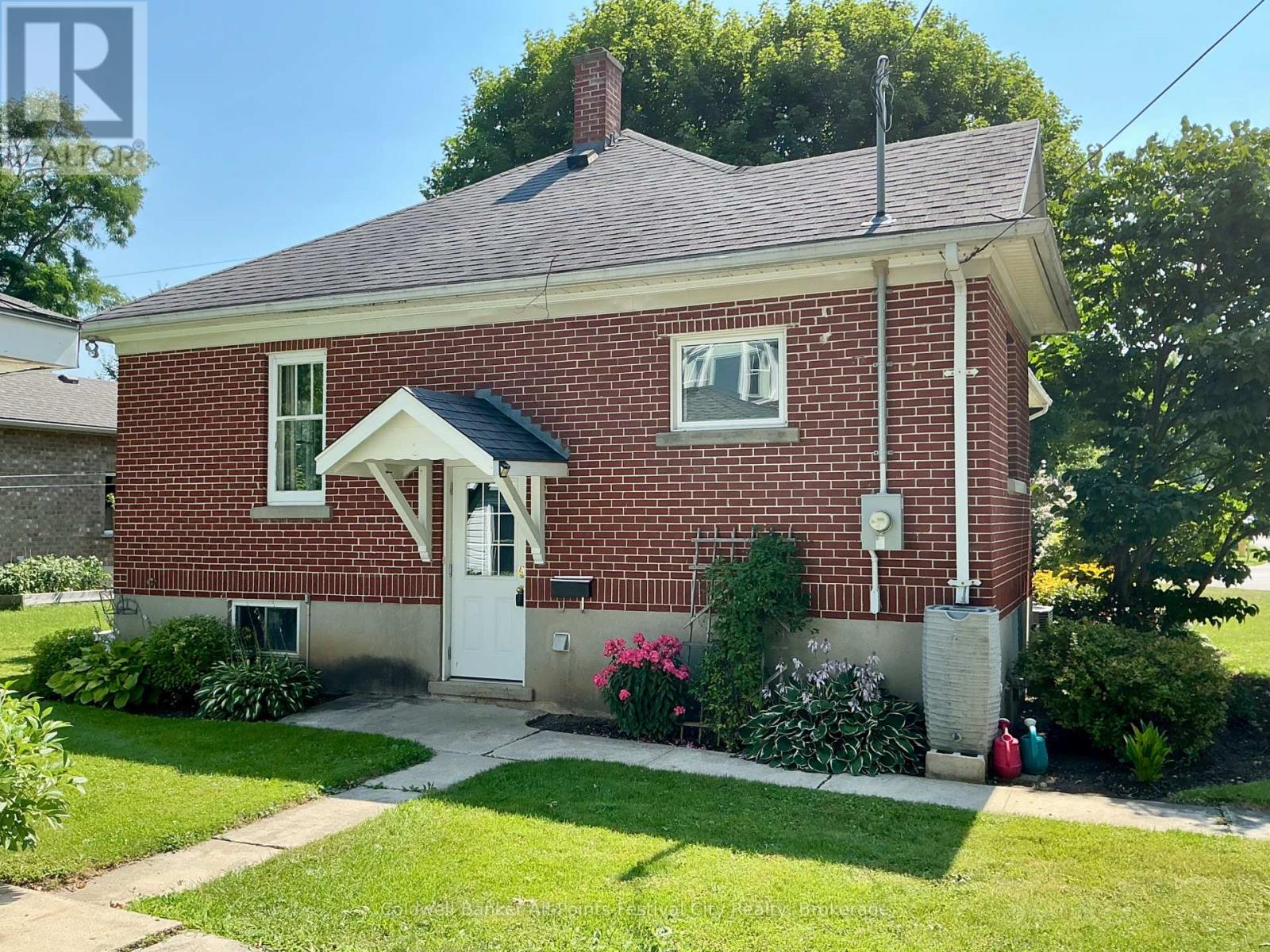 148 Wellington Street, West Perth, Ontario  N0K 1N0 - Photo 8 - X12967534