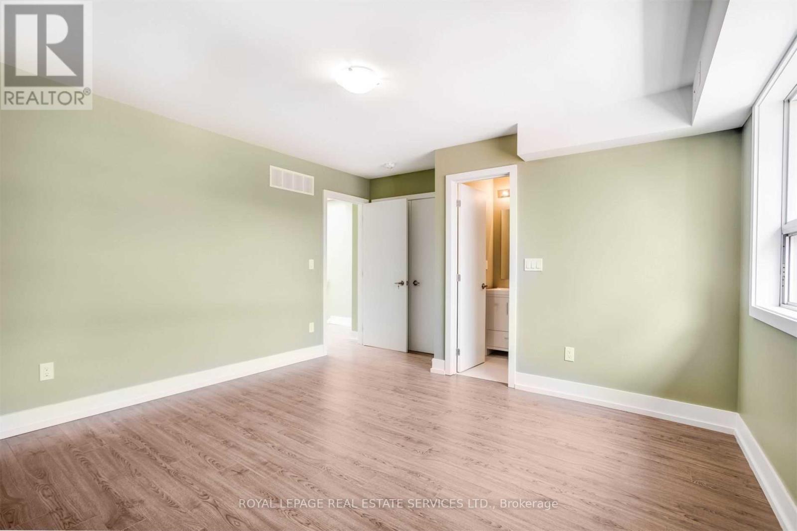 Upper - 86 Givins Street, Toronto, Ontario  M6J 2X8 - Photo 17 - C13642352
