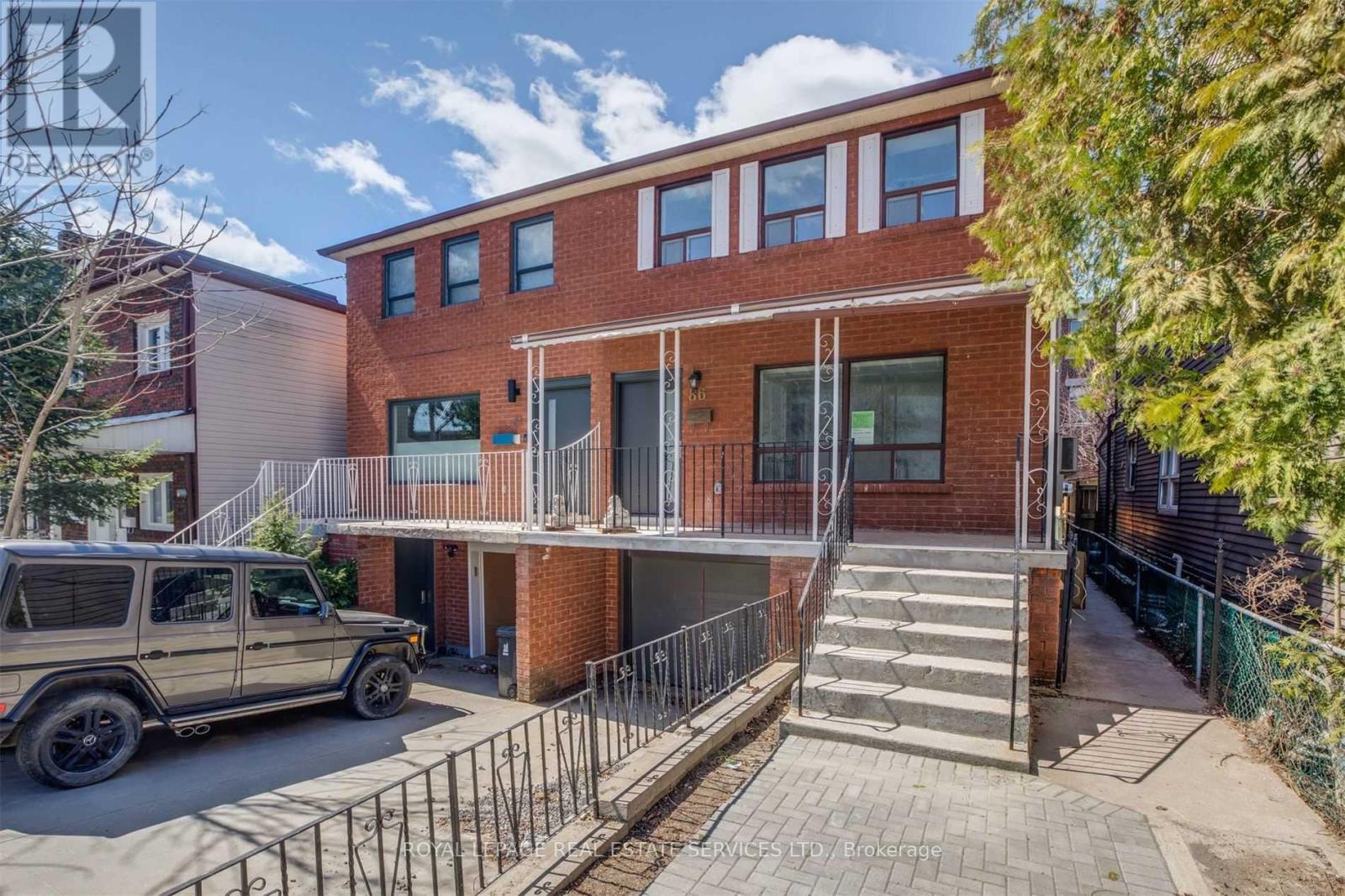 Upper - 86 Givins Street, Toronto, Ontario  M6J 2X8 - Photo 23 - C13642352