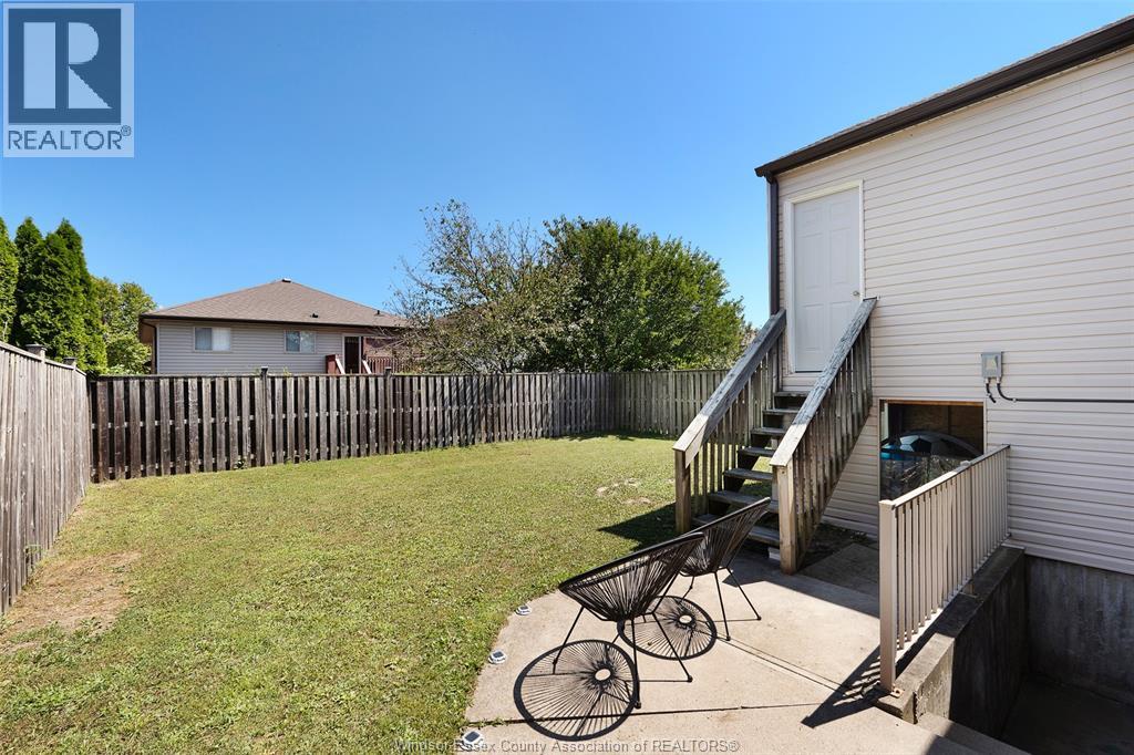 4553 Osaka Circle, Windsor, Ontario N9G 3G4 - Photo 6 - 26018963