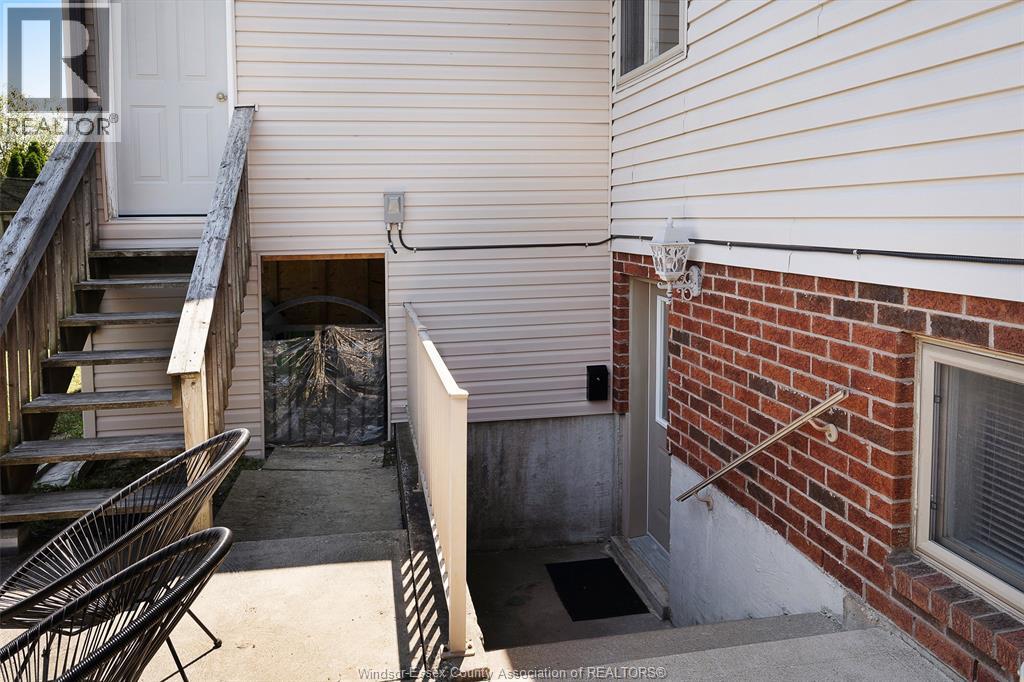 4553 Osaka Circle, Windsor, Ontario N9G 3G4 - Photo 7 - 26018963