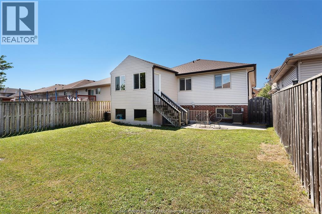 4553 Osaka Circle, Windsor, Ontario N9G 3G4 - Photo 8 - 26018963
