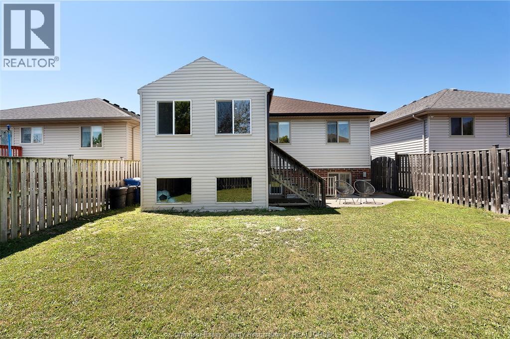 4553 Osaka Circle, Windsor, Ontario N9G 3G4 - Photo 9 - 26018963