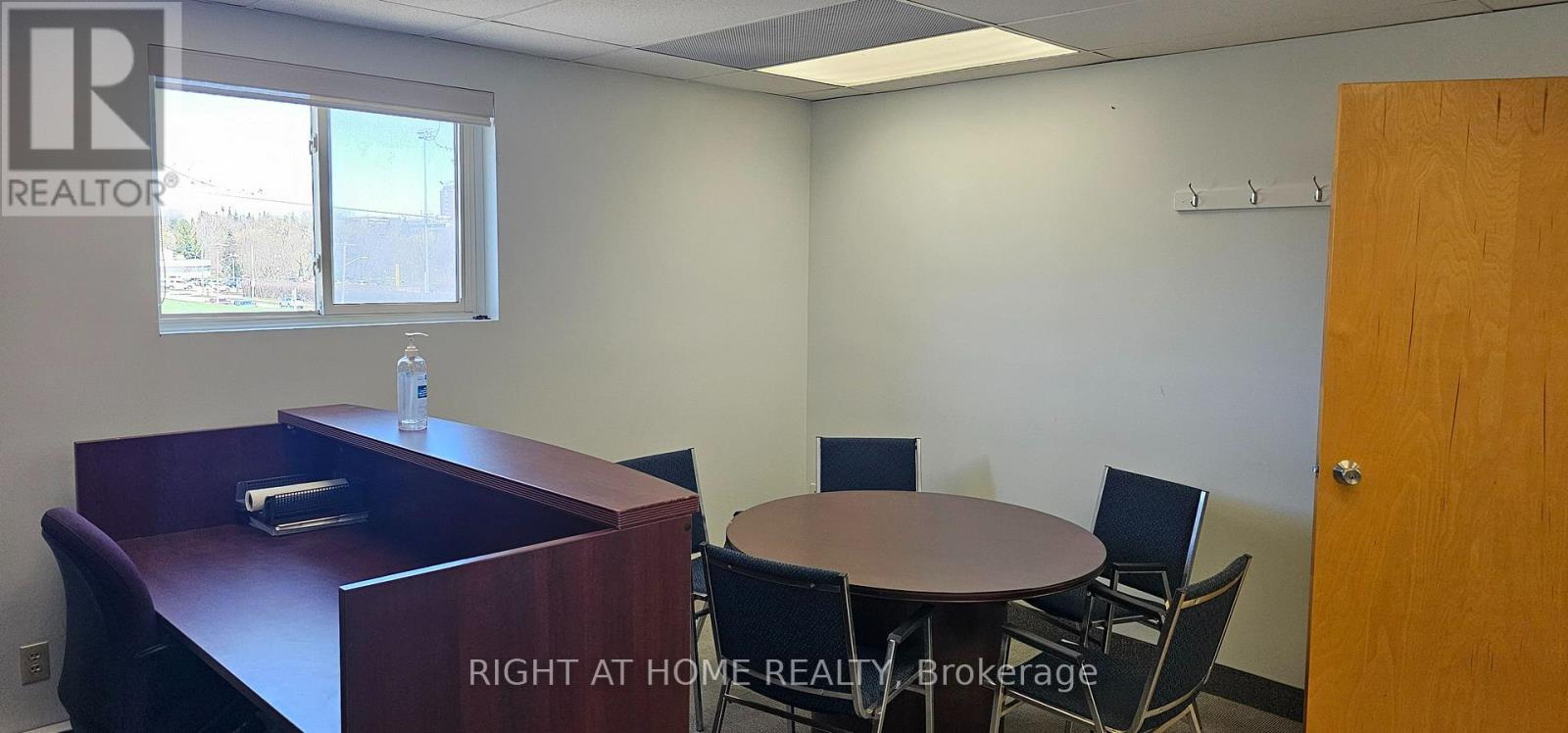 208 - 200 Bond Street W, Oshawa, Ontario  L1J 2L7 - Photo 6 - E13642322