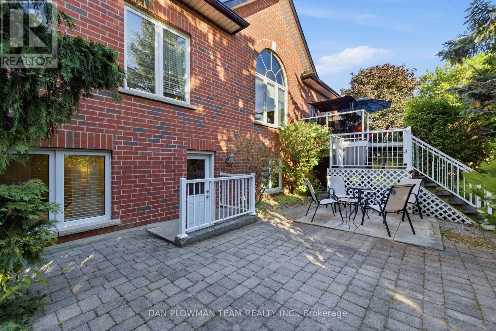17 Burgundy Court, Whitby, Ontario  L1R 3H7 - Photo 46 - E13642366