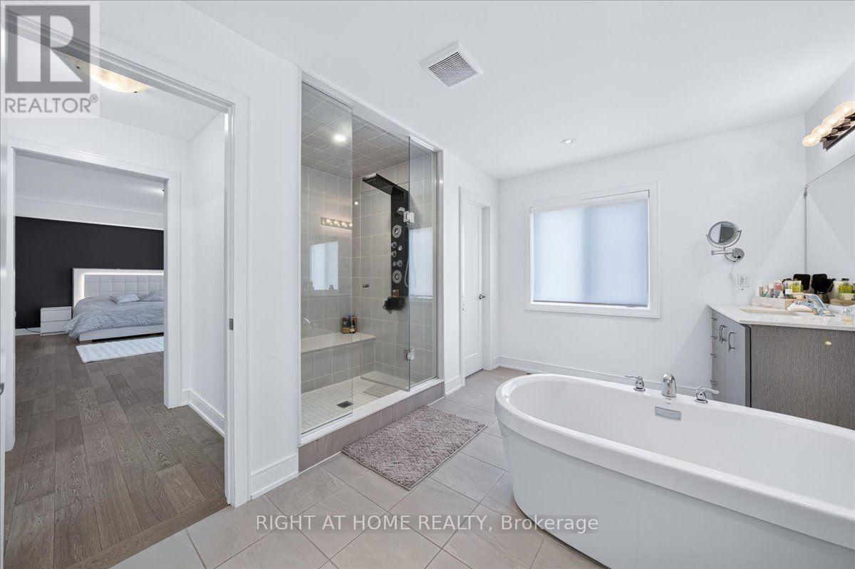 75 Watershed Gate, East Gwillimbury, Ontario  L9N 0Y1 - Photo 19 - N13642344