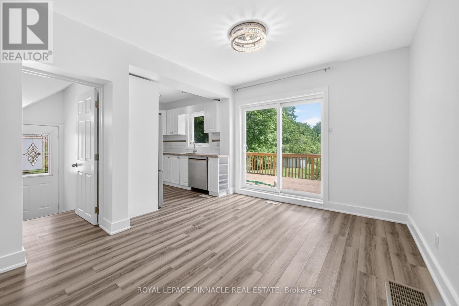 11 Elizabeth Street, Markham, Ontario  L3P 2B3 - Photo 14 - N13642346