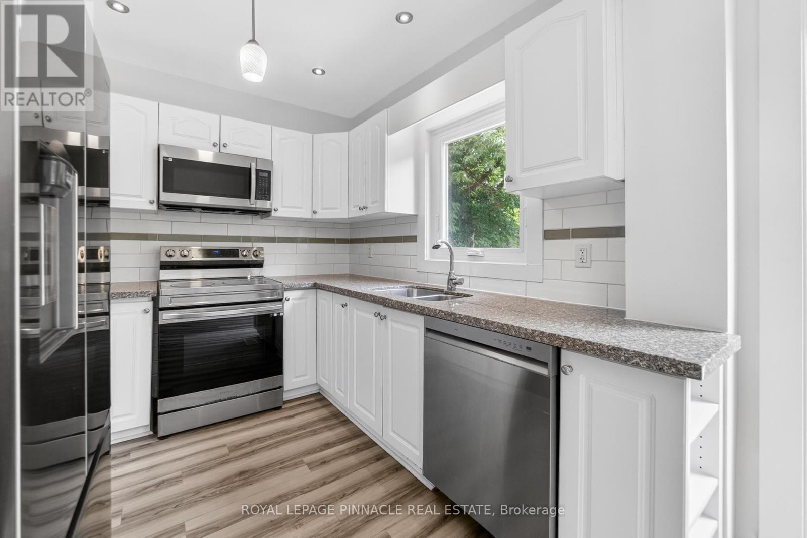 11 Elizabeth Street, Markham, Ontario  L3P 2B3 - Photo 18 - N13642346