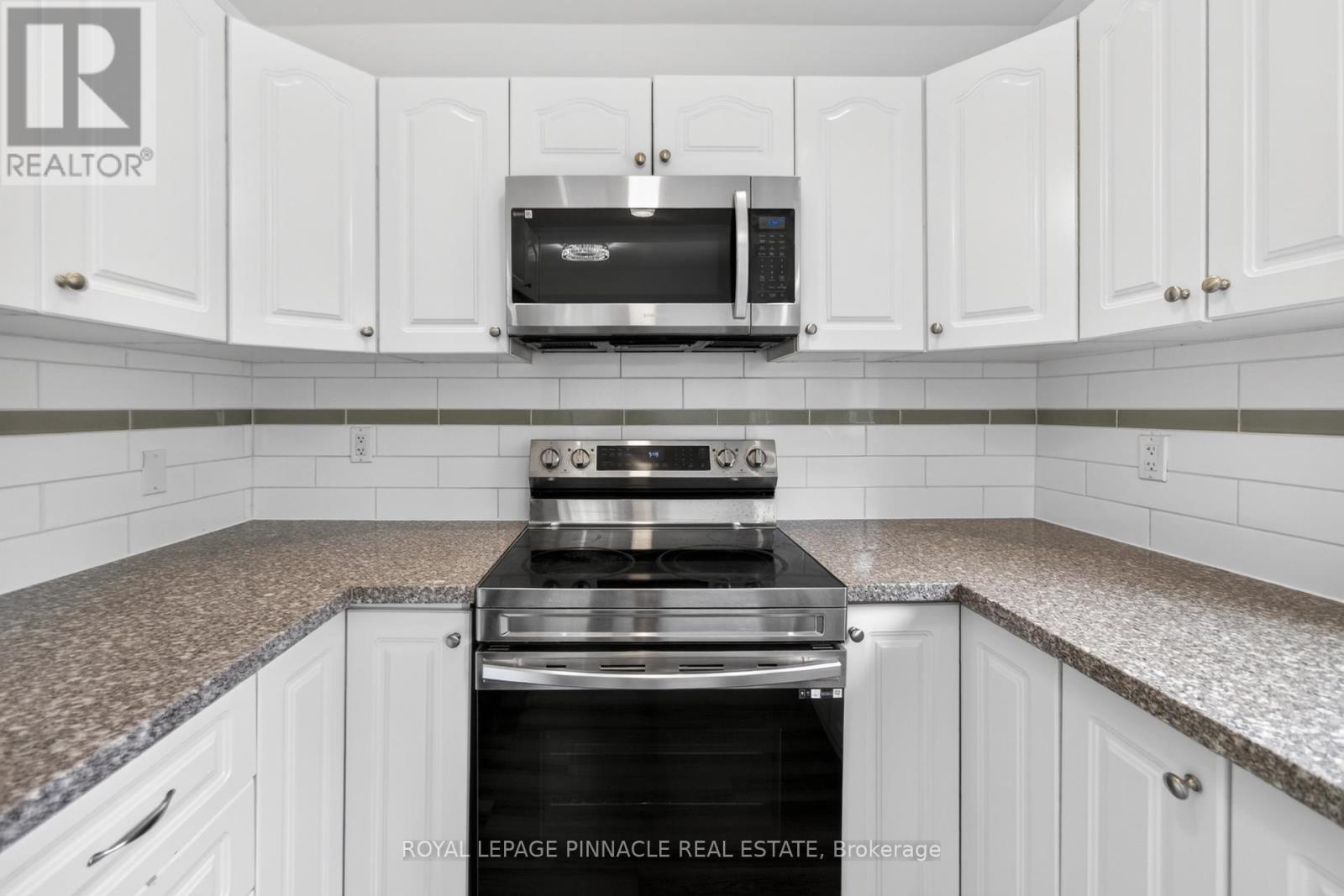 11 Elizabeth Street, Markham, Ontario  L3P 2B3 - Photo 19 - N13642346