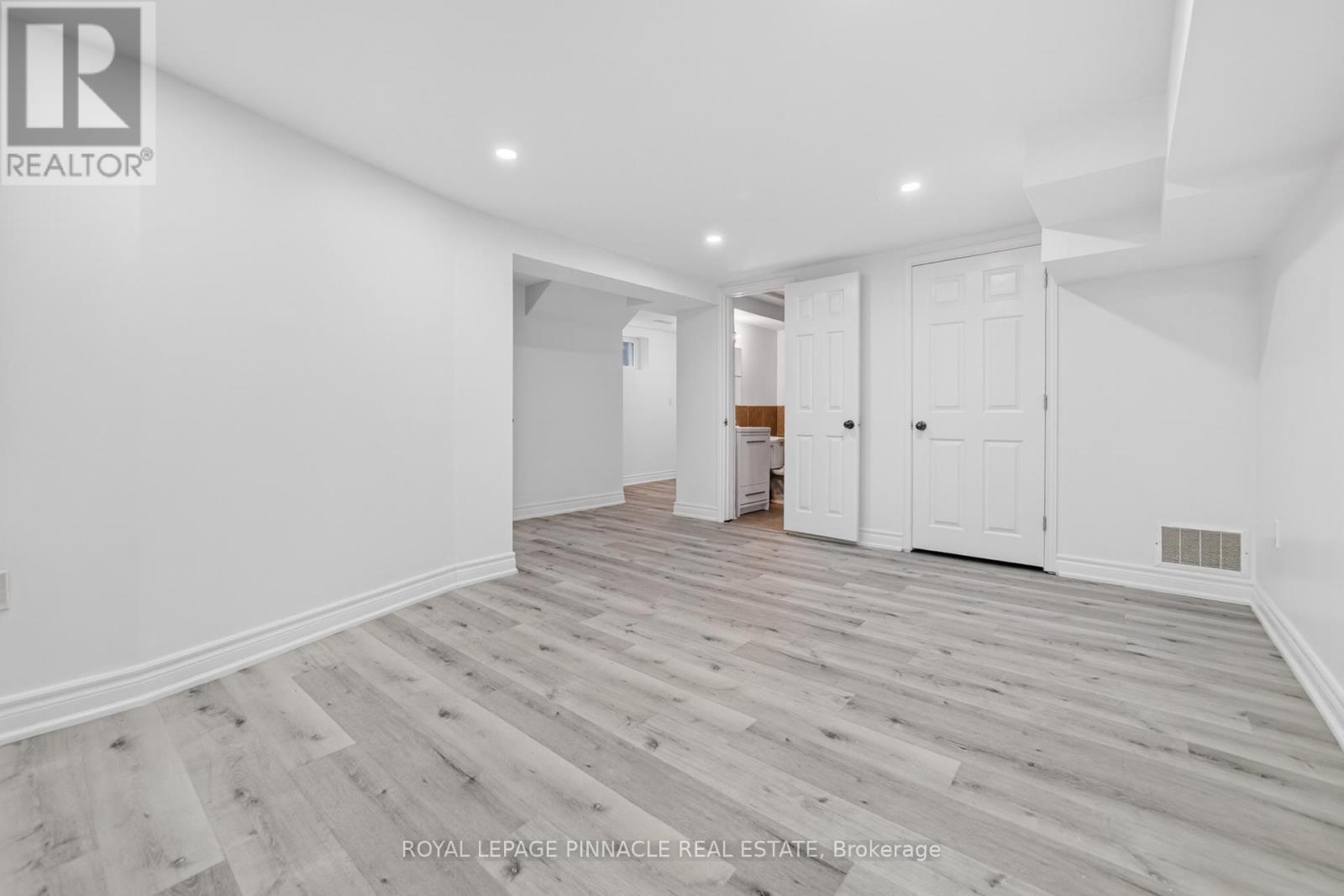 11 Elizabeth Street, Markham, Ontario  L3P 2B3 - Photo 38 - N13642346