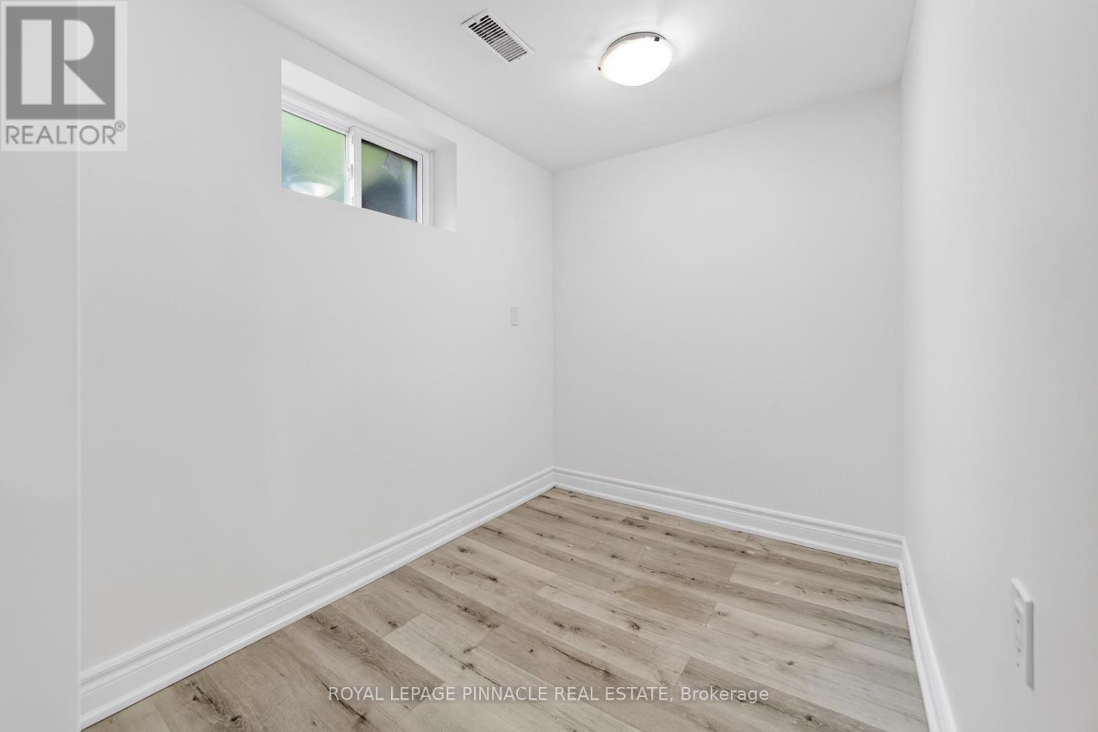 11 Elizabeth Street, Markham, Ontario  L3P 2B3 - Photo 39 - N13642346
