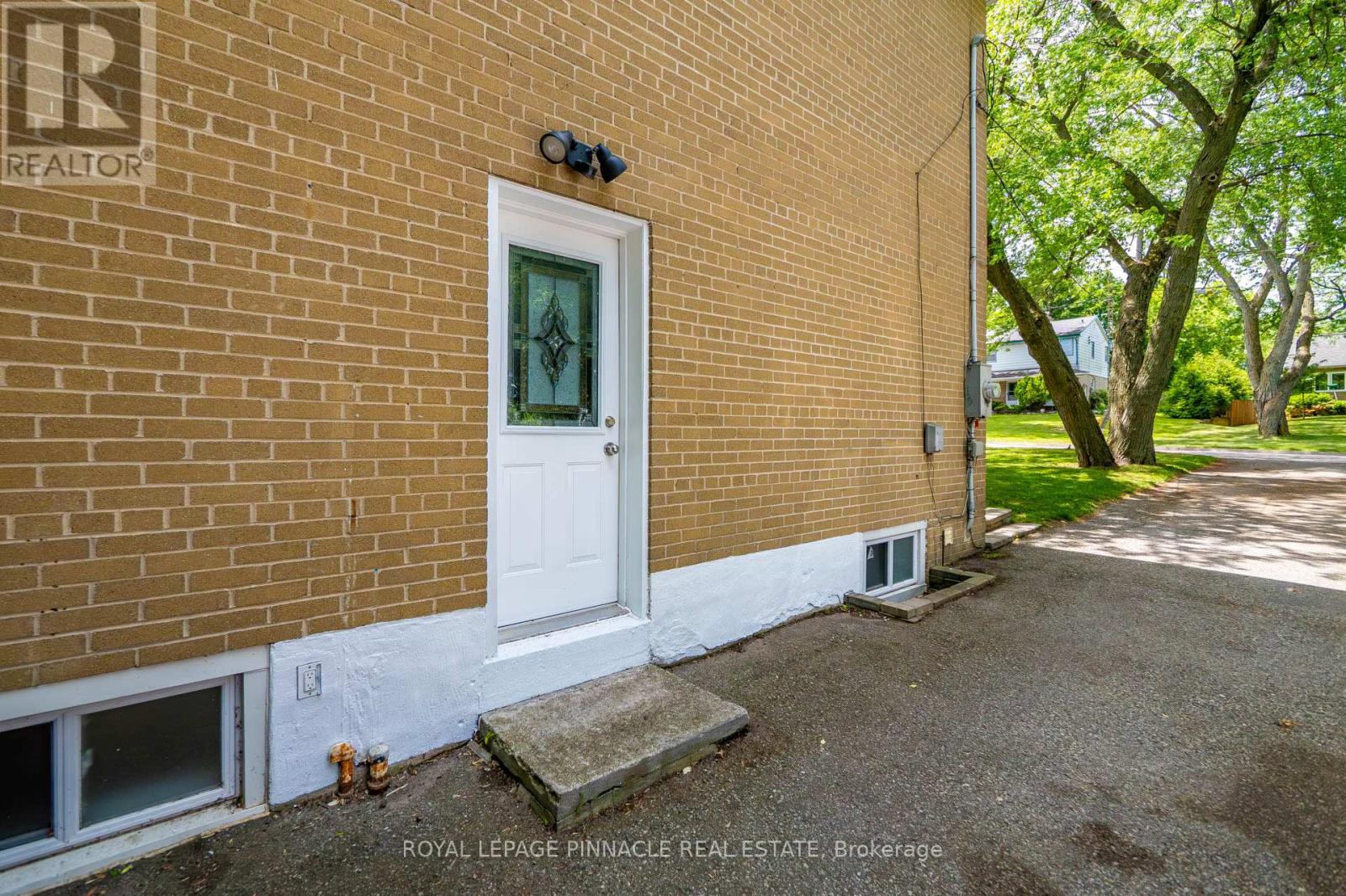 11 Elizabeth Street, Markham, Ontario  L3P 2B3 - Photo 42 - N13642346