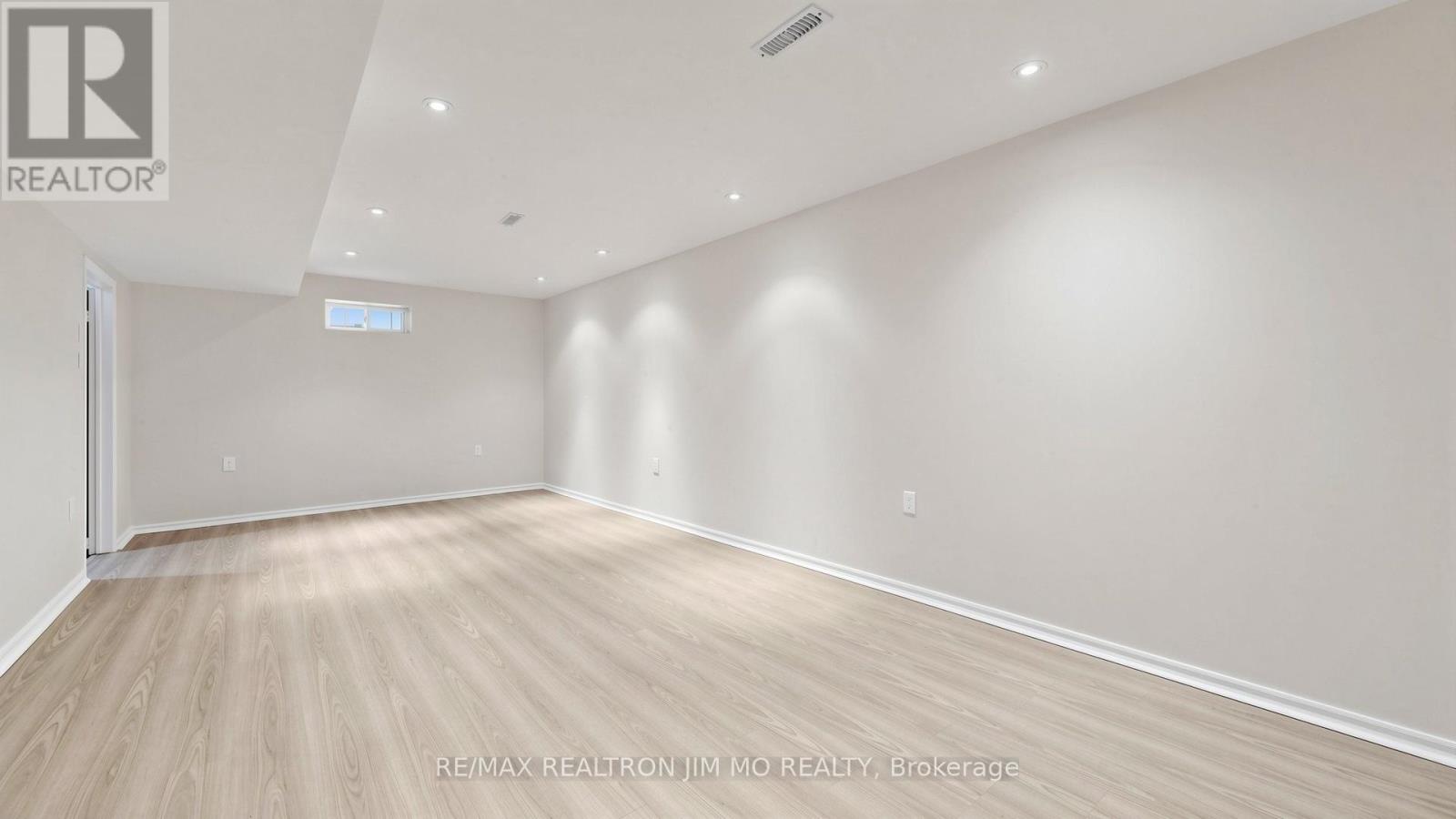 162 Biscayne Boulevard, Georgina, Ontario  L4P 3M1 - Photo 30 - N13642386