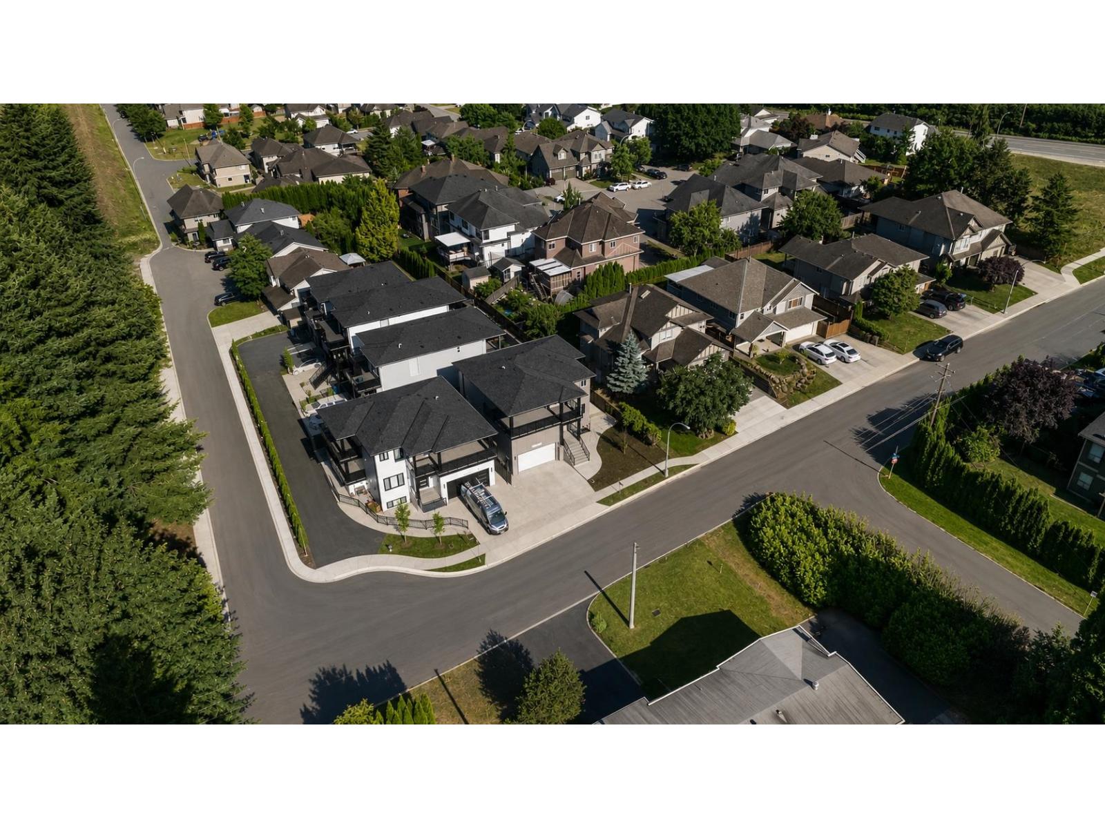 1680b Mckenzie Road, Abbotsford, British Columbia V2S 8J6 - Photo 3 - R3152781