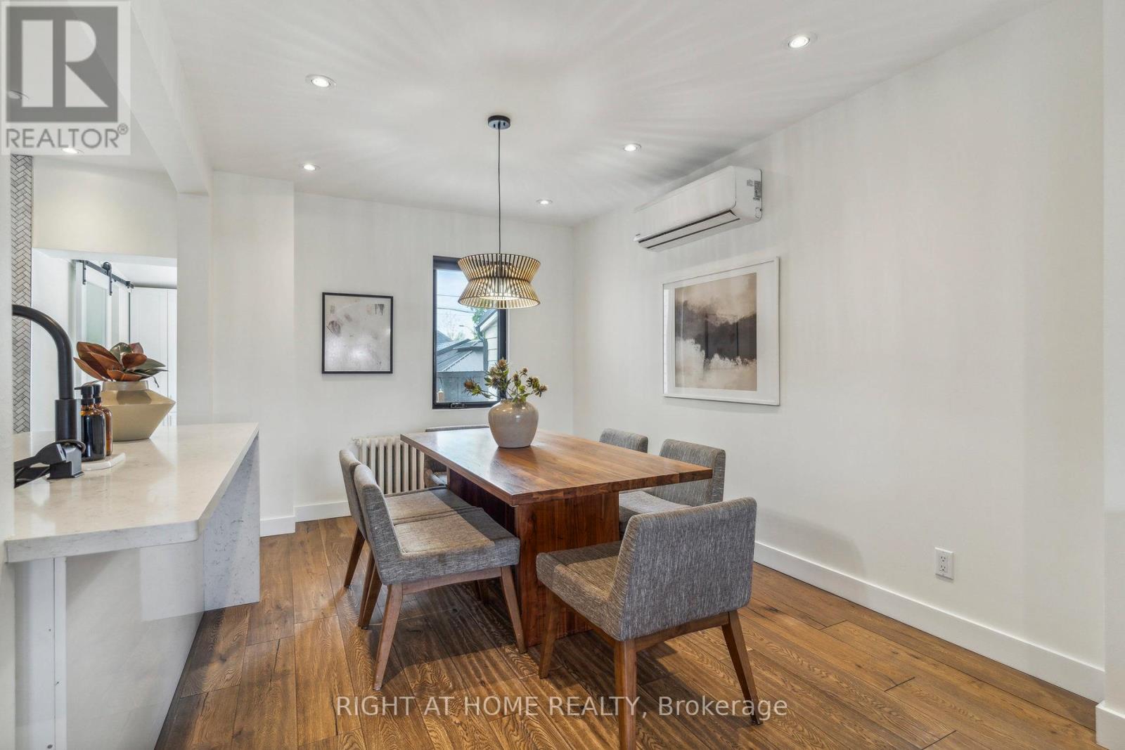 141 O'connor Drive, Toronto, Ontario  M4J 2S6 - Photo 11 - E13486542