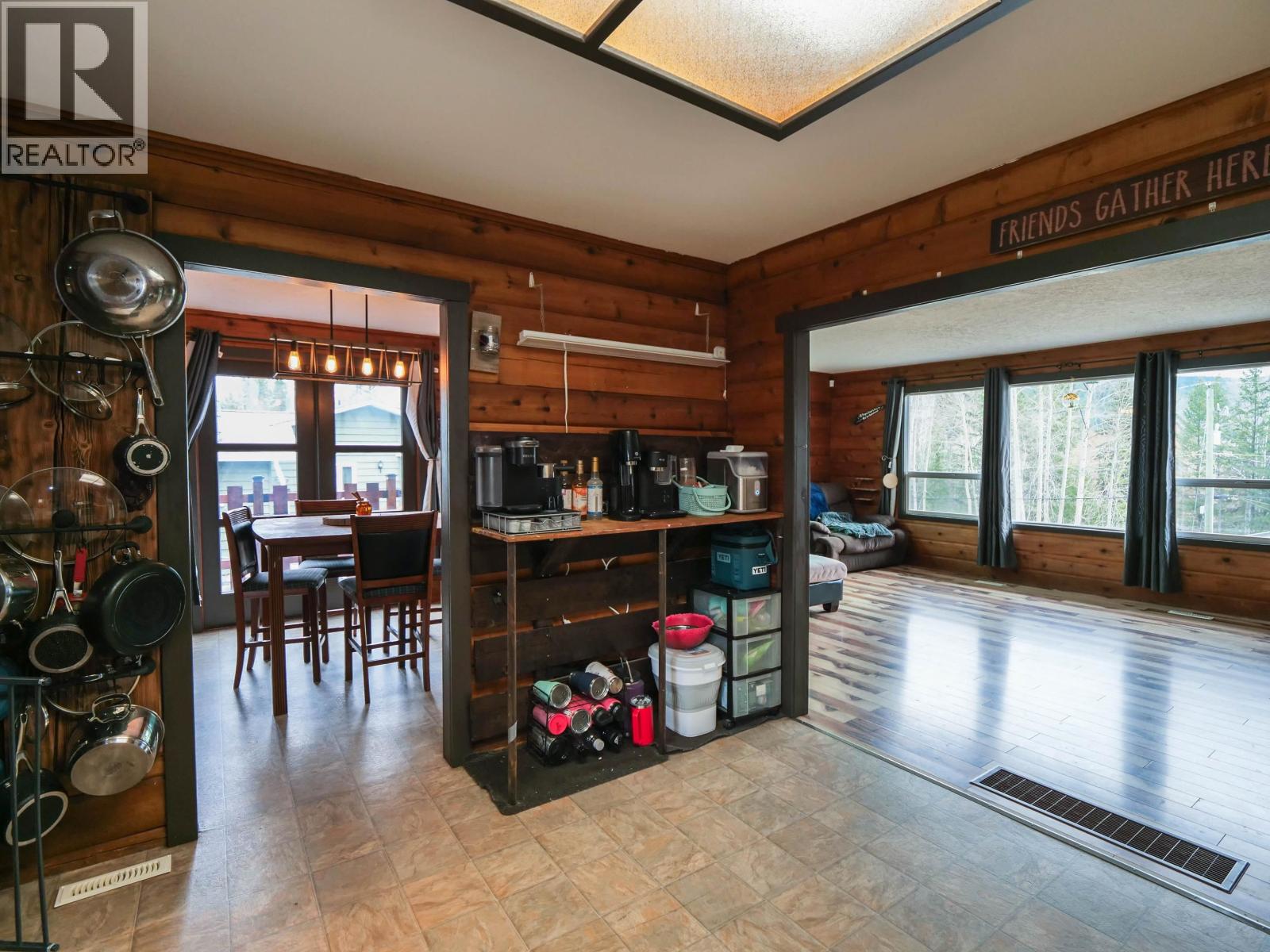 1344 Lakeview Drive, Quesnel, British Columbia  V2J 4K4 - Photo 13 - R3153119