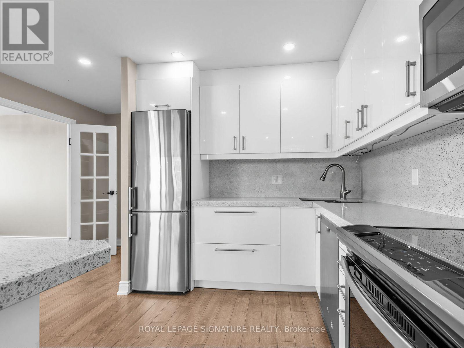 1010 - 8111 Yonge Street, Markham, Ontario  L3T 4V9 - Photo 8 - N13252378