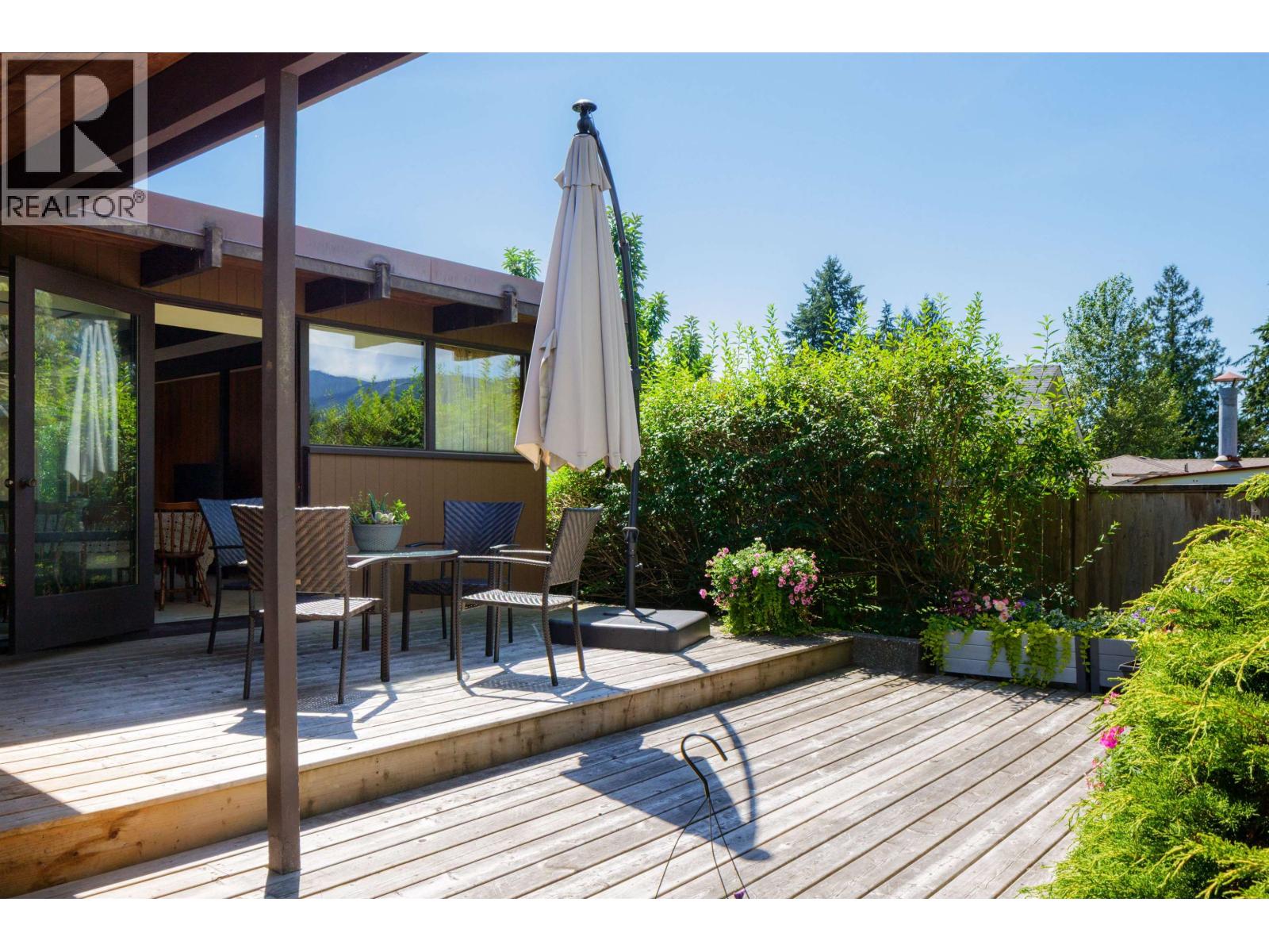 4568 Marineview Crescent, North Vancouver, British Columbia  V7R 3P2 - Photo 36 - R3152371