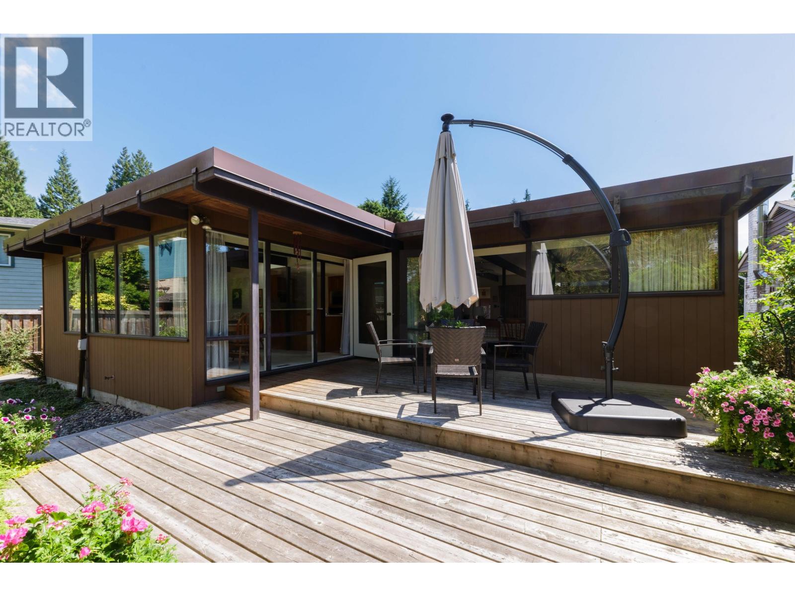 4568 Marineview Crescent, North Vancouver, British Columbia  V7R 3P2 - Photo 31 - R3152371