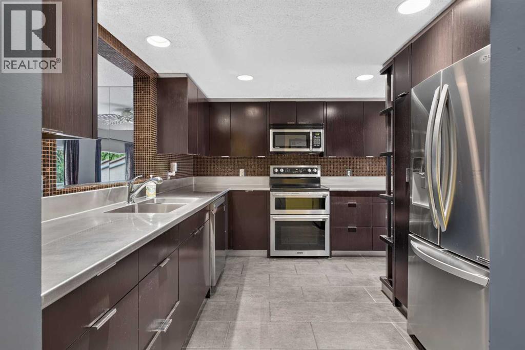 53, 5810 Patina Drive Sw, Calgary, Alberta  T3H 2Y6 - Photo 7 - A2304159