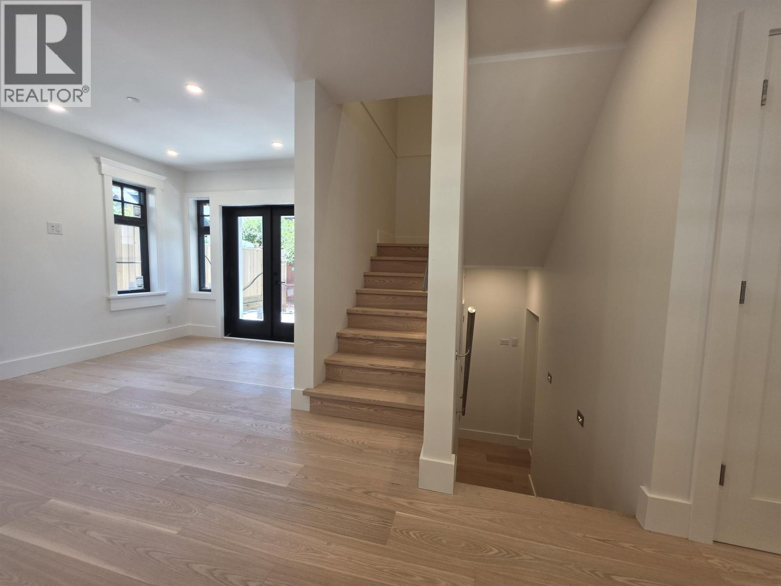 2570 W 2nd Avenue, Vancouver, British Columbia  V6K 1J8 - Photo 11 - R3136470