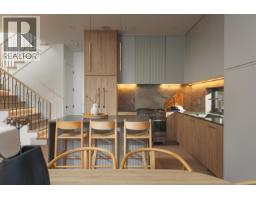 1 2684 OXFORD STREET, Vancouver, British Columbia
