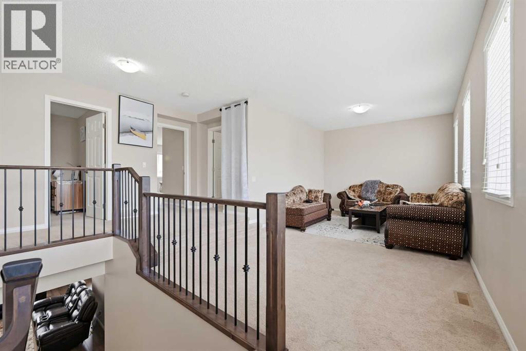146 Windwood Grove SW, Airdrie, Alberta  T4B 3S8 - Photo 19 - A2331473