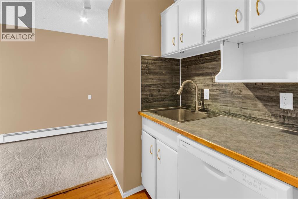 3204, 4001c 49 Street NW, Calgary, Alberta  T3A 2C9 - Photo 9 - A2333276