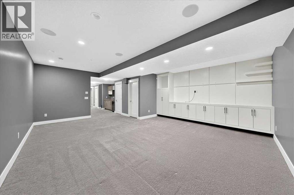 217 32 Avenue NW, Calgary, Alberta  T2M 2P8 - Photo 40 - A2333284