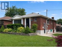144 WINCHESTER BOULEVARD, Hamilton, Ontario